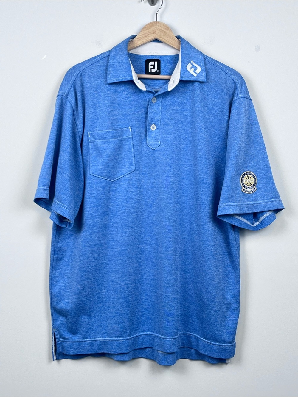 Footjoy Men's Perfromance Polo Featuring PGA Patch on Sleeve & Logo Size M Sport